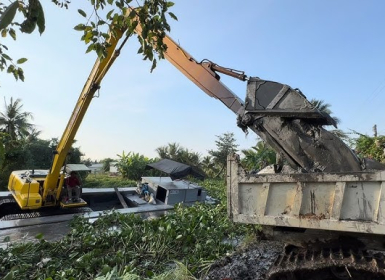 DỊCH VỤ CHO THUÊ MÁY XÚC CẦN DÀI TOÀN QUỐC – GIÁ CẠNH TRANH