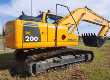 Báo giá cho thuê xe cuốc tại Quận 2, TPHCM – Cập nhật mới nhất 2025**