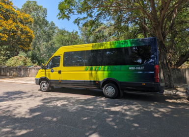 Cho Thuê Xe 20 Chỗ Giá Rẻ Tại Bình Dương: Lựa Chọn Hàng Đầu Cho Chuyến Đi Của Bạn