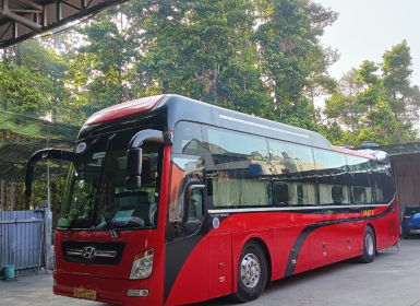 Giá Tiền Thuê Xe 45 Chỗ Ở Dĩ An Bình Dương - Uy Tín Và Đáng Tin Cậy