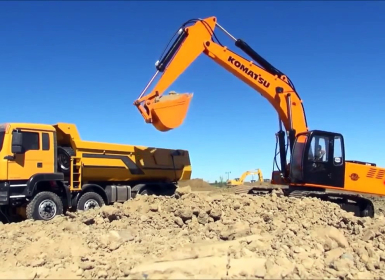 Cho thuê máy xúc tại Hóc Môn, TPHCM – Giải pháp tối ưu cho công trình xây dựng**