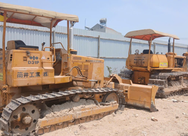 Cho Thuê Xe Ủi Tại Kiên Giang: Giải Pháp San Lấp Mặt Bằng Tối Ưu Chi Phí